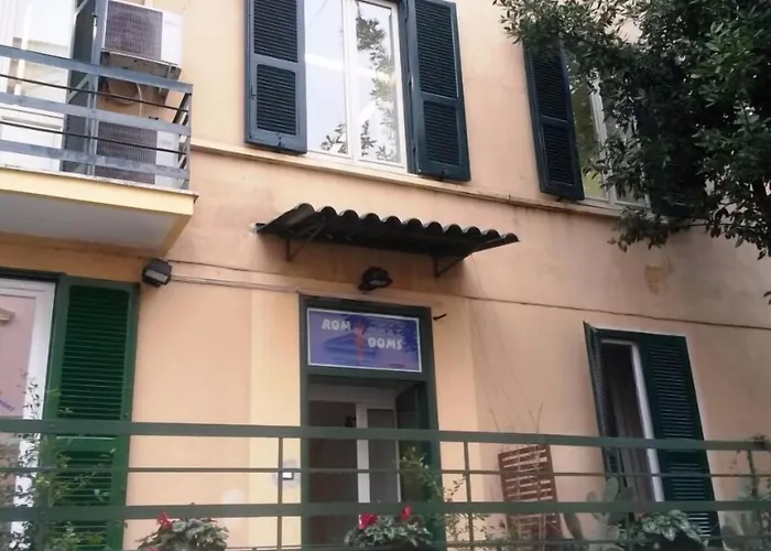 Roma Art Rooms
